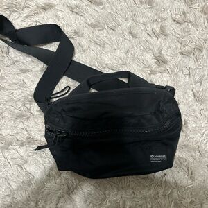 lululemon athletica Black Belt Bag